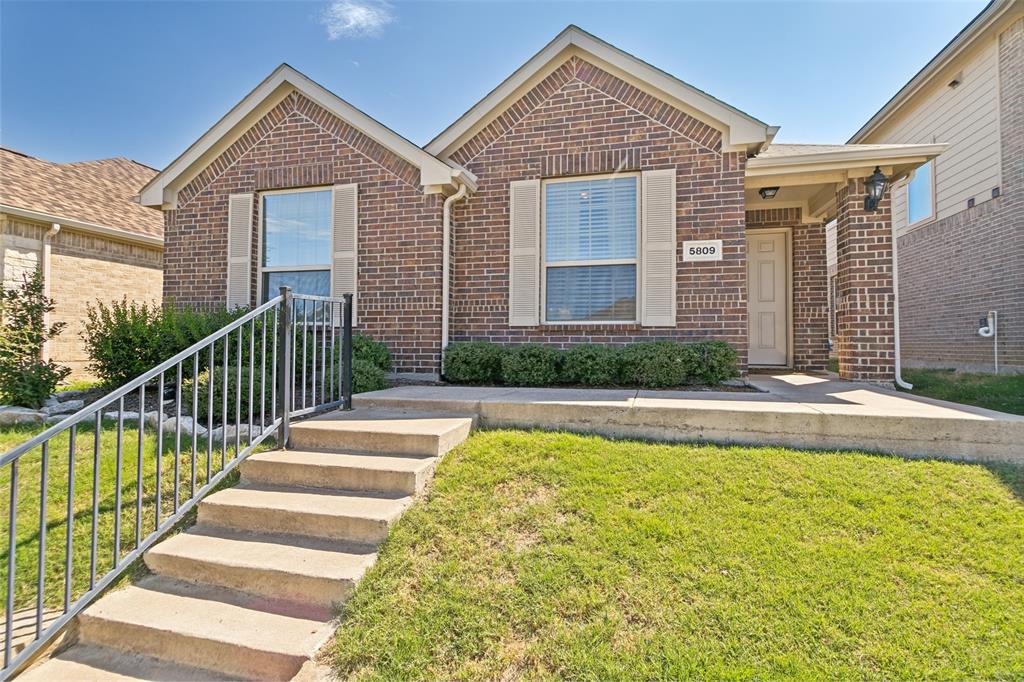 5809 Wake Robin Drive