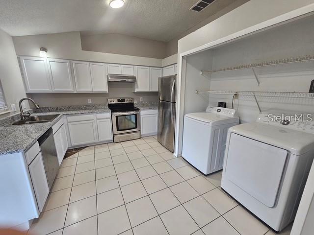 10148 Pink Carnation Court