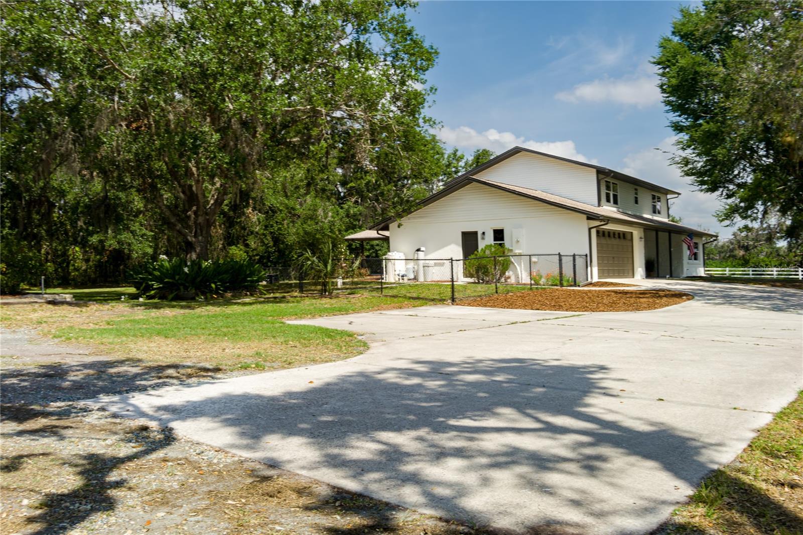 5403 Red Rooster Road