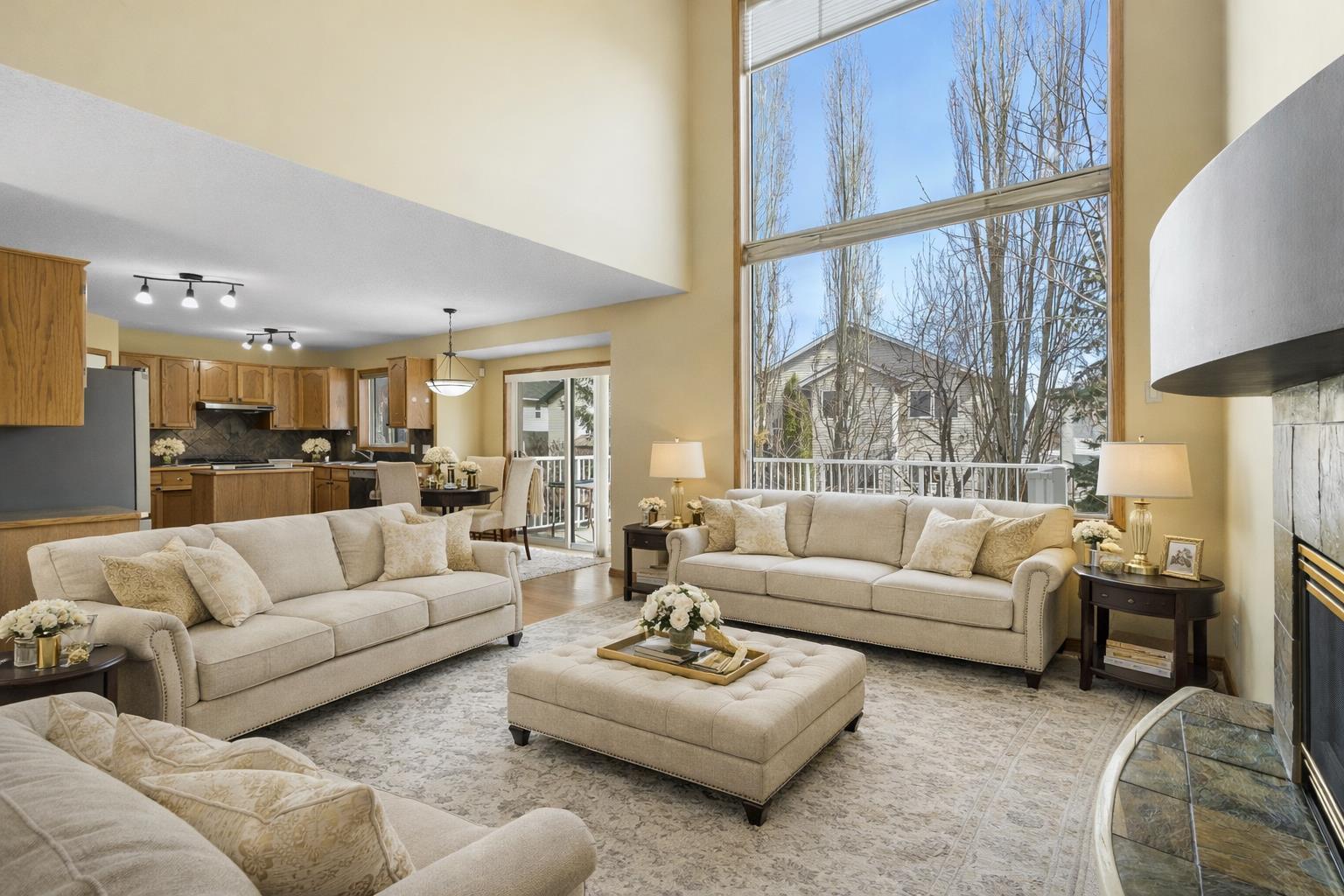 42 Panorama Hills Green NW