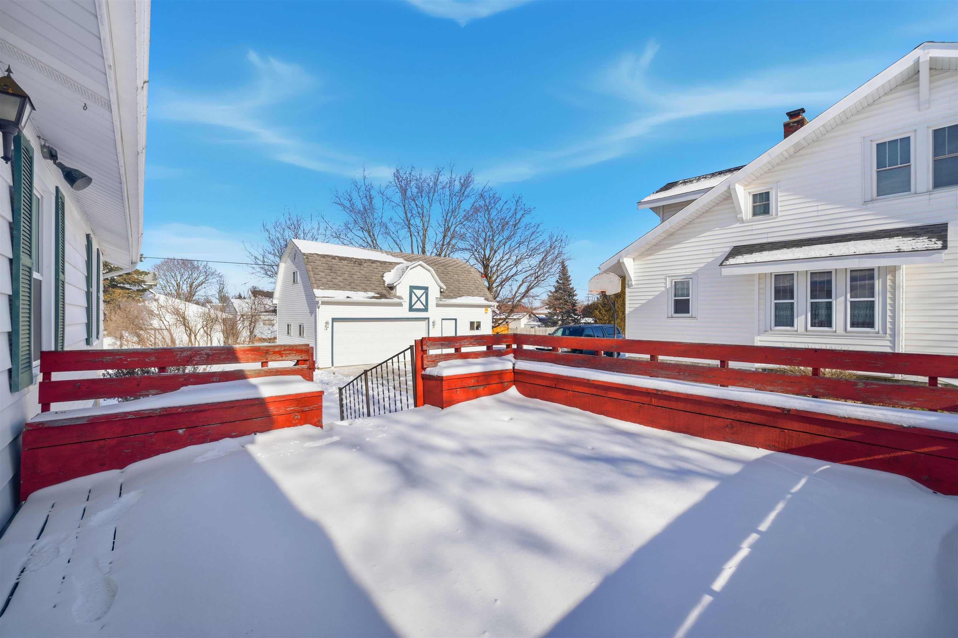 430 Manitowoc Street