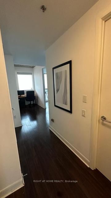 375 W King St 3109