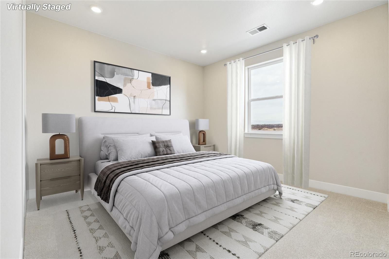 5566 Hickory Oaks Trail