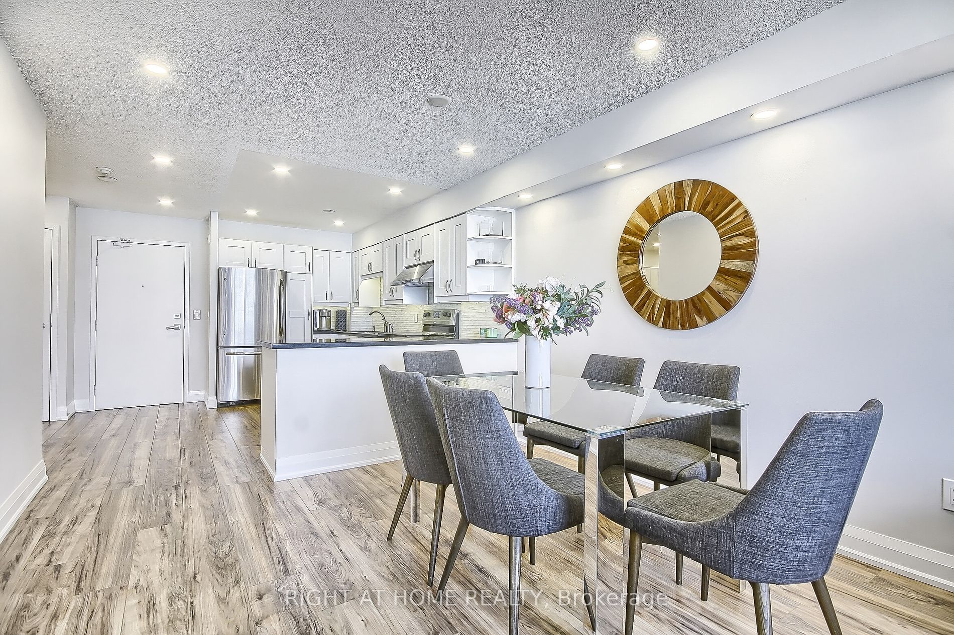 955 E O'connor Dr Ph7