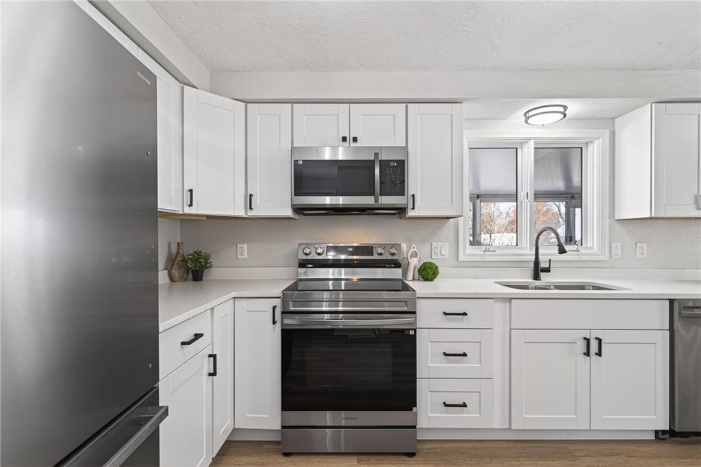 13606 Cypress Avenue