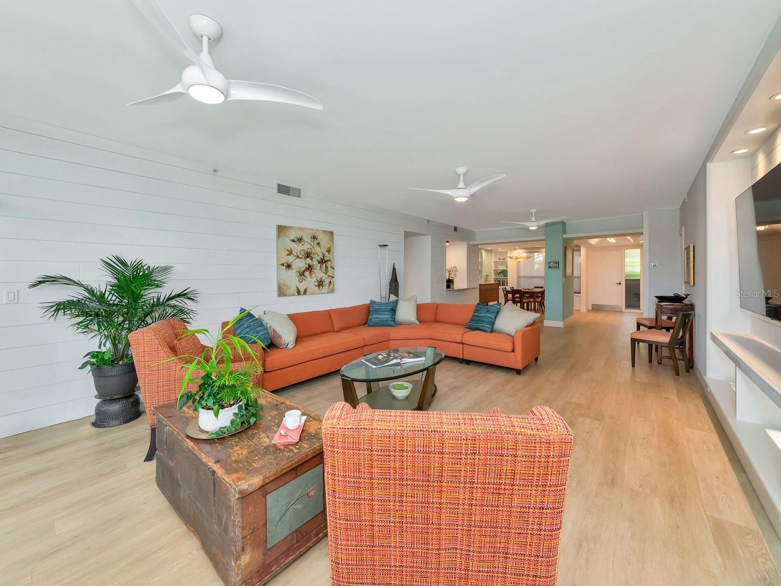 1255 N Gulfstream Avenue 204