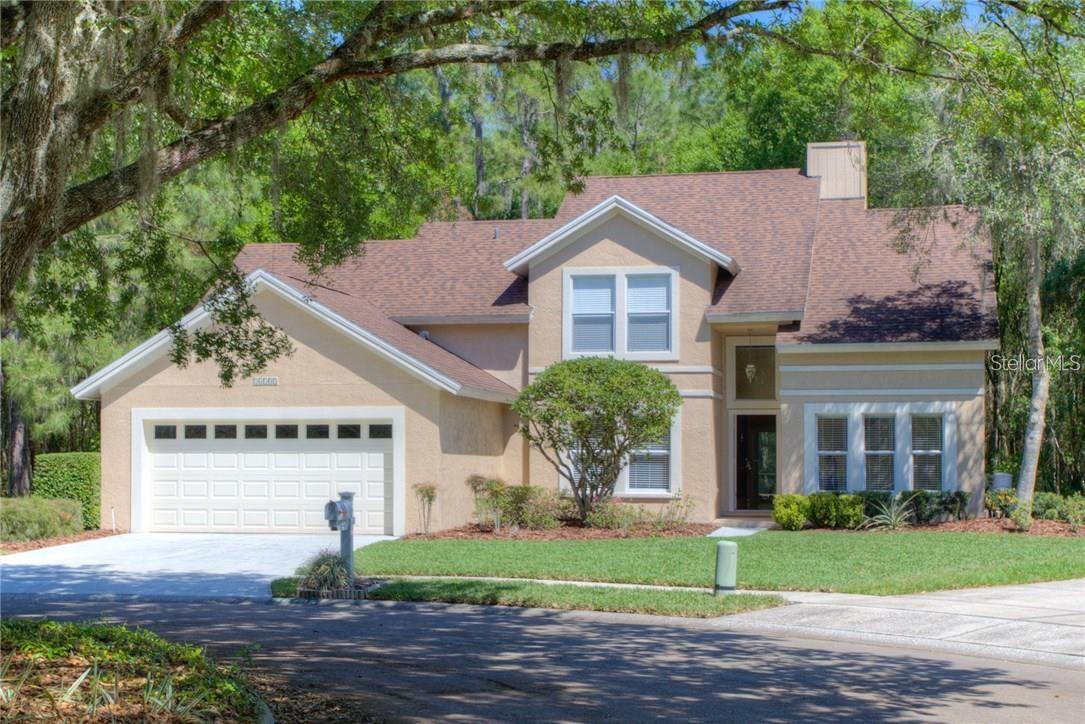 Tampa Palms Tampa Palms 3 Bedroom 2.5 Bathroom home 2 Car Garage, with fireplace and in ground pool.