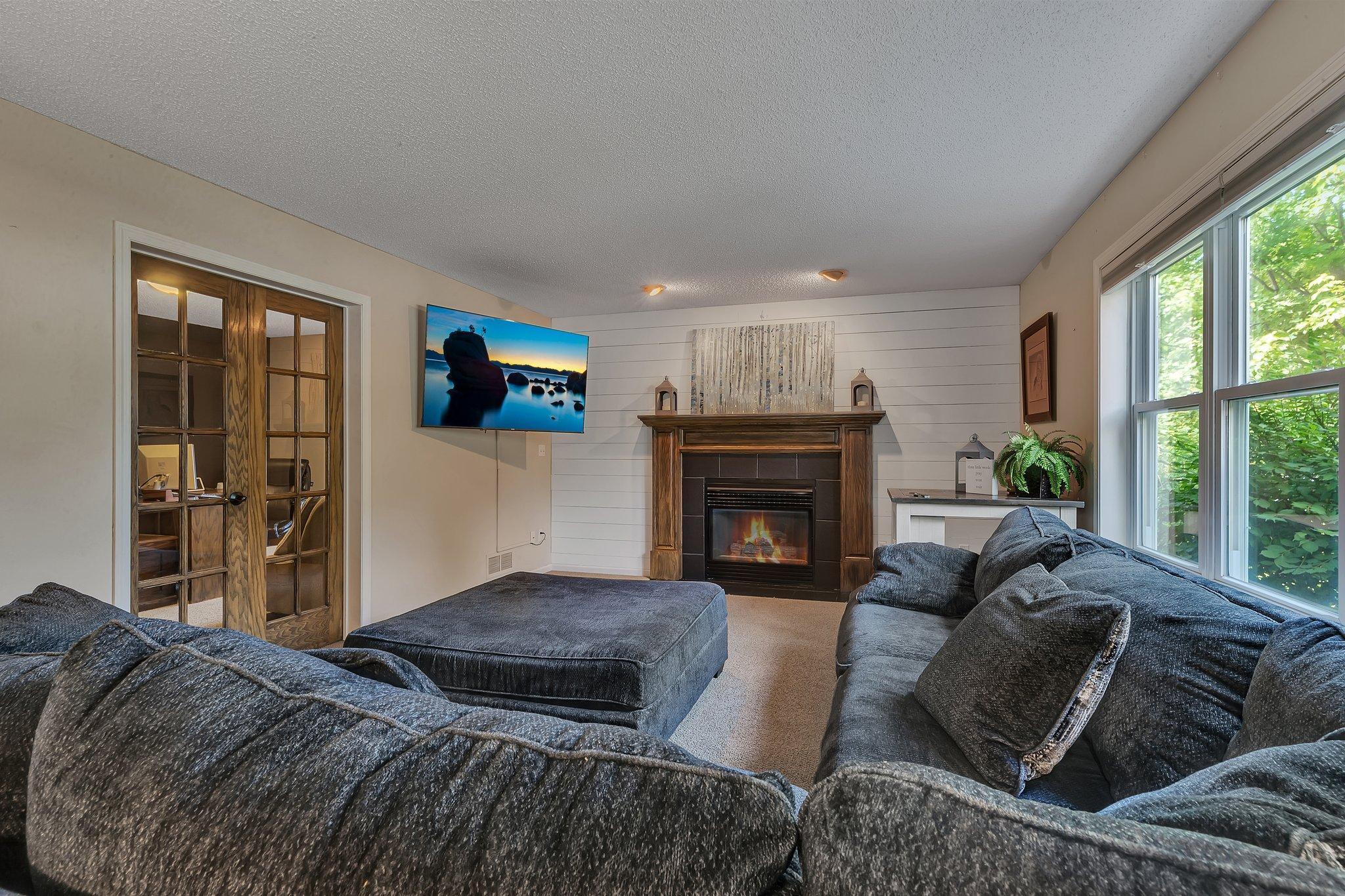 2668 Waterford Court