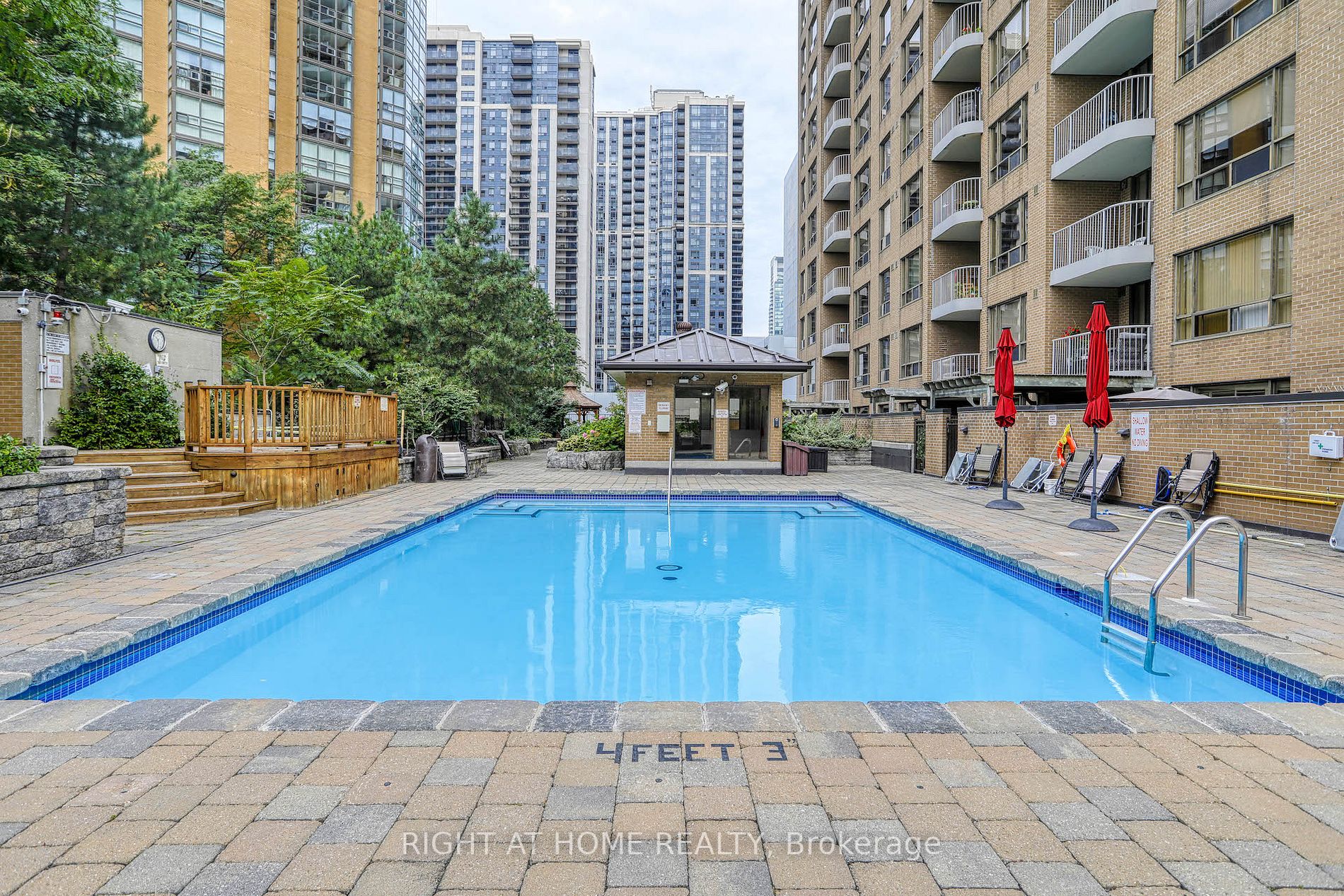 100 Upper Madison Ave 304