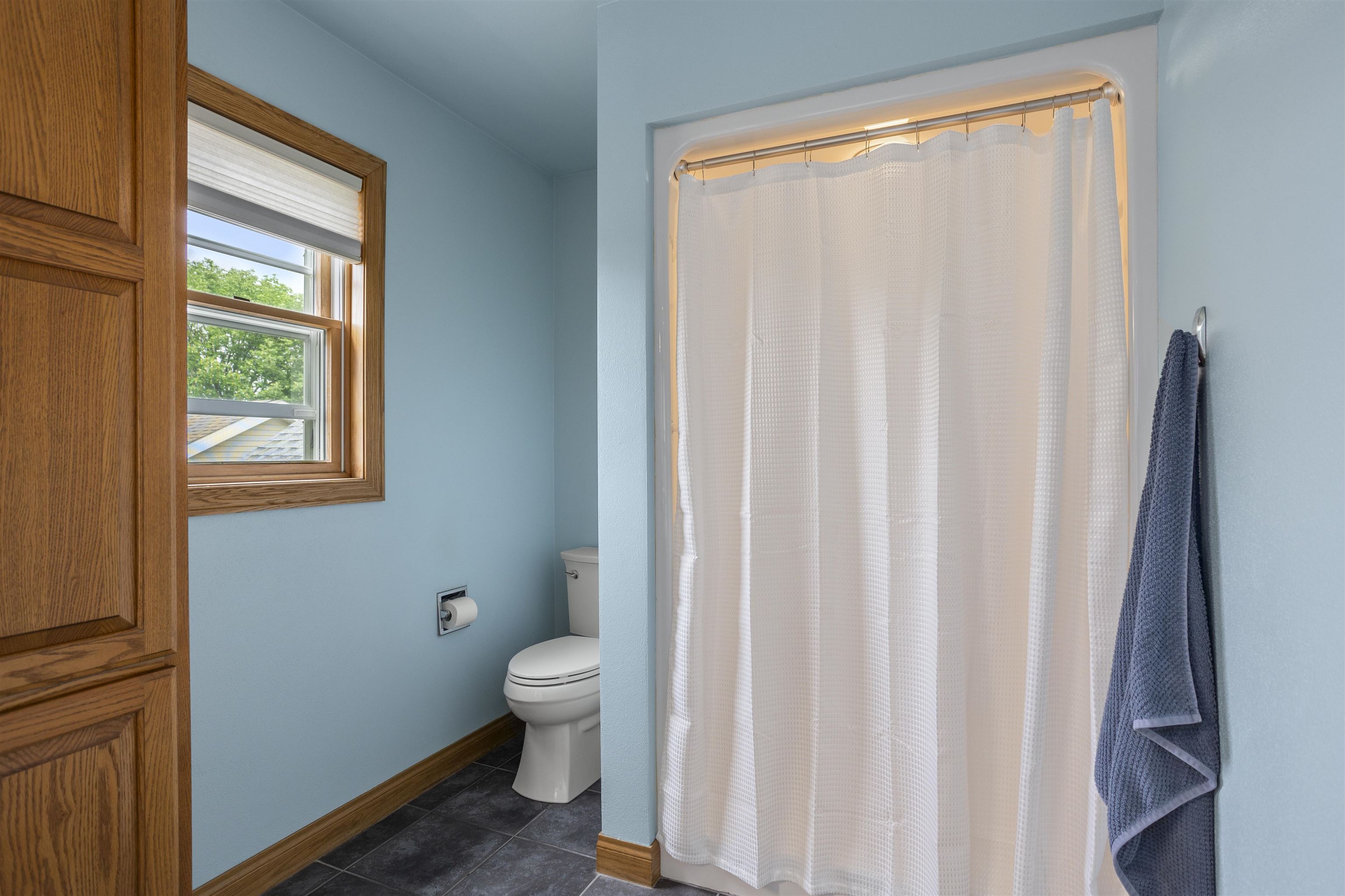 1501 E WYNDMERE Drive