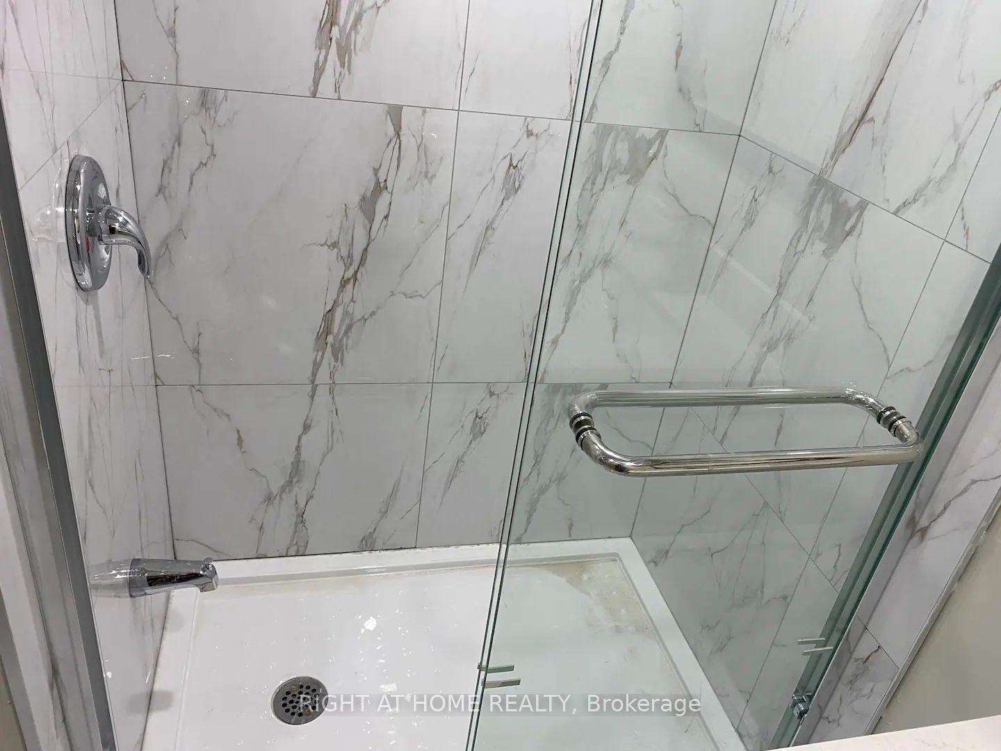 1457 S Wakehurst Cres