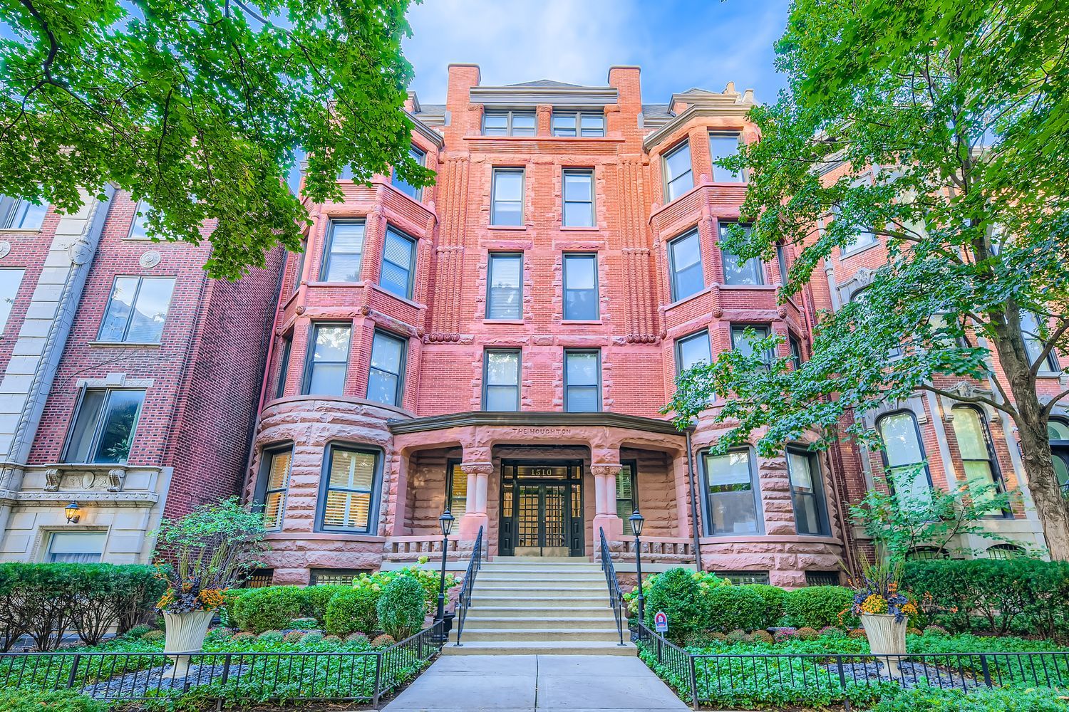 Classic Chicago-Style Gold Coast living at its finest, this 2 bedroom, 2 bathroom home in a boutique elevator building perfectly blends modern luxury with classic beauty. Nestled on picturesque and tree-lined Dearborn Parkway is steps from the expansive green space of Lincoln Park. This home features in-unit washer dryer, central heat and ac, oversized windows, and hardwood floors. The kitchen features stainless steel appliances and great natural light. Two spacious bedrooms and full bathrooms including a lovely primary suite with room for a king sized bed.  This elevator building is incredibly well-maintained and offers renovated lobby and hallways, and a gorgeous front porch, the perfect spot to sit outside and enjoy a glass of wine with neighbors or friends. Unit comes with an oversized storage unit. Several rental parking options are available in neighboring buildings. A walker's paradise, just steps to parks, bike trails, the lakefront, North Ave beach, LP Zoo, Old Town, farmer's market, Latin School, boutiques, award winning restaurants, and all the very best of Chicago! Enjoy some of the lowest assessments in the Gold Coast and easy access to several public transportation options. This block of Dearborn Parkway is featured on the Chicago Architectural Tour, with this building being a stop on the tour. Pet friendly building - max 2 pets / 40 lbs.  Welcome Home!