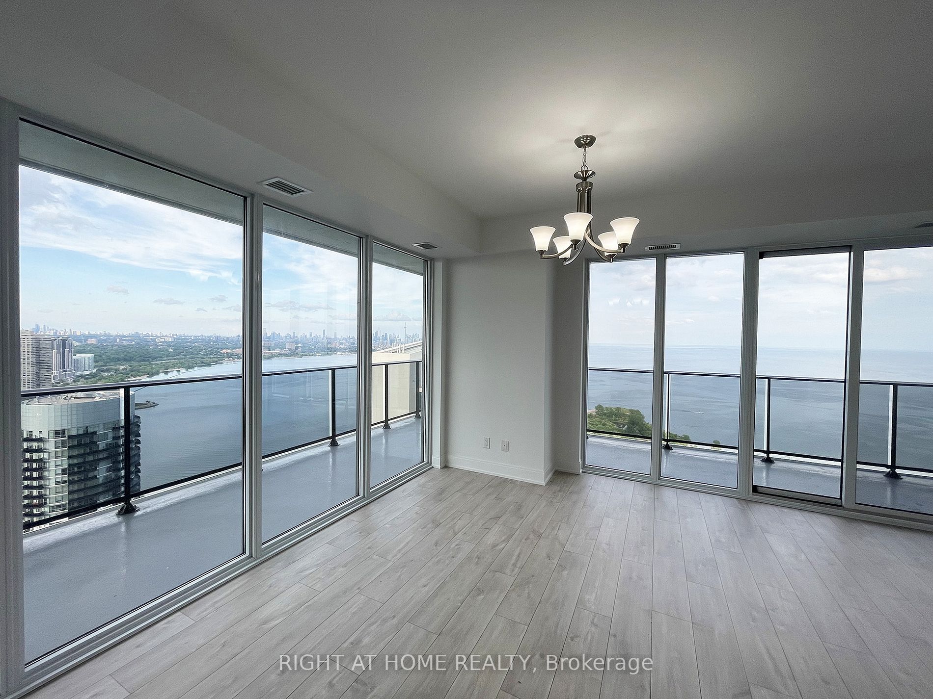 70 Annie Craig Dr 4304