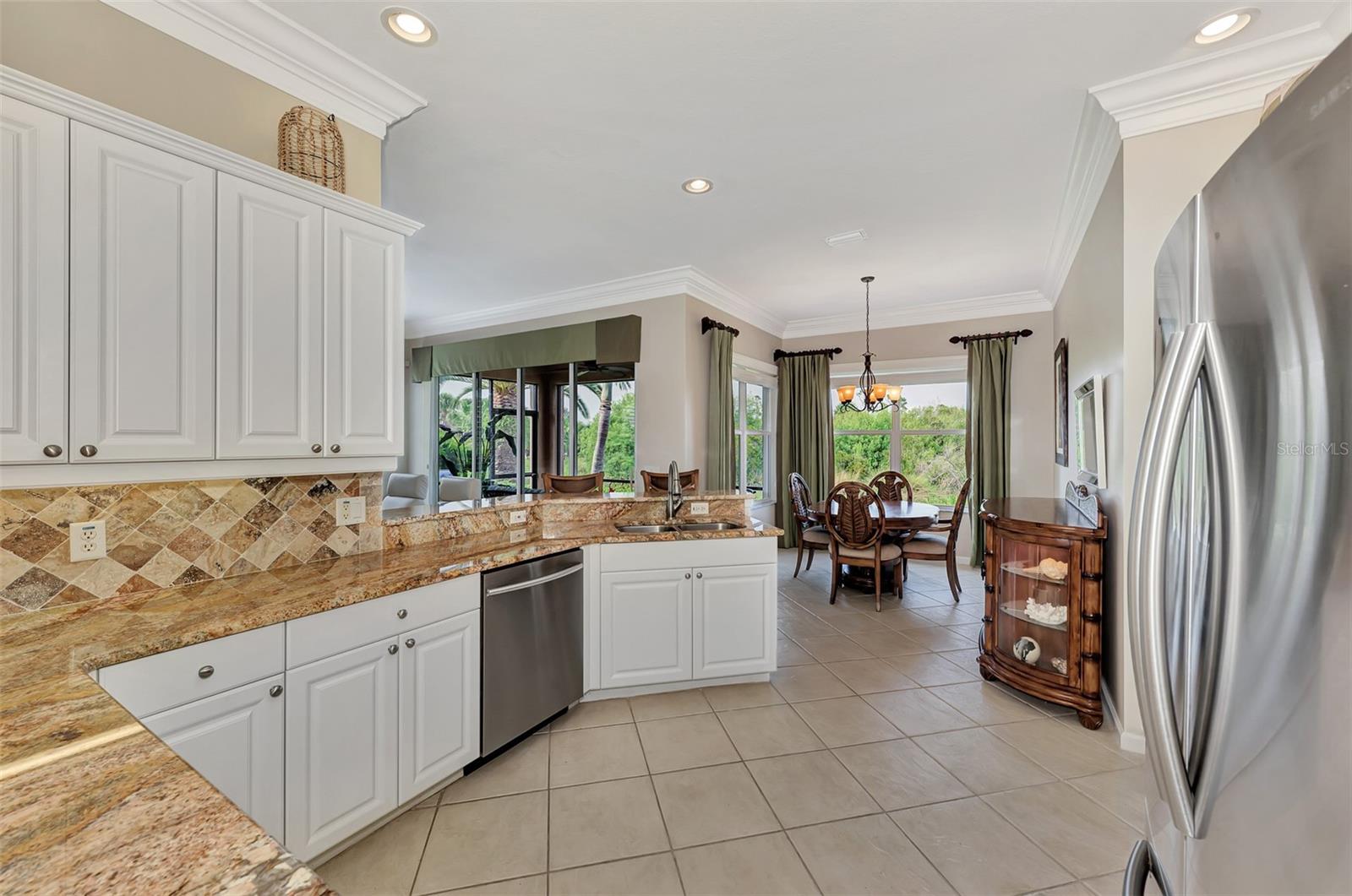 2619 Wax Myrtle Court