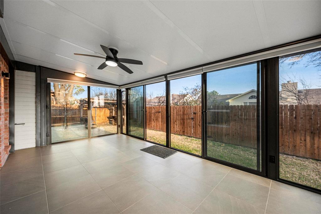 1819 Sandalwood Lane