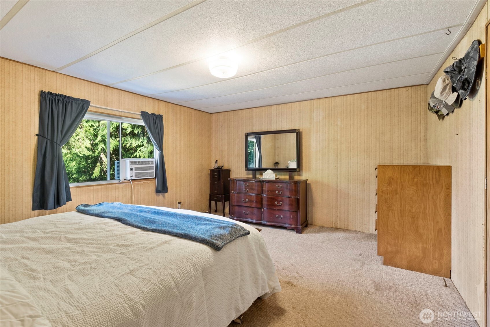150 E Graham Road