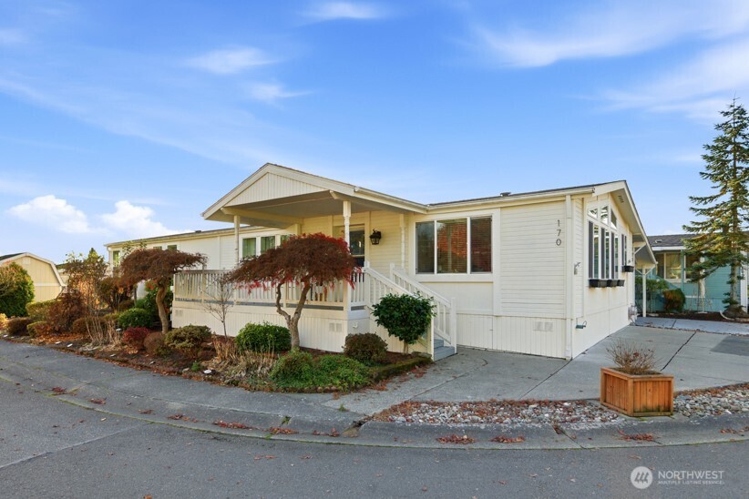 Discover unparalleled luxury in this beautiful home located in Everett’s coveted Fairway Estates, a premier 55+ community. Premium corner lot home is stunningly updated w/high-end finishes & details that delight. Vaulted ceilings & lrg windows create a bright atmosphere while the open floor plan showcases all this home offers. Chef-inspired kitchen w/stunning quartz counters, new appliances, island, wall-mounted pot filler, soft close cabinetry, pull-out organizers & built-in coffee bar. Luxurious primary w/lrg walk-in closet & custom organizers, & a spa-like ensuite w/dual sinks & lrg shower. Includes 2 expansive covered outdoor areas, lrg carport, breezeway & workshop. Incredible location next to golf course & close to amenities/transit.