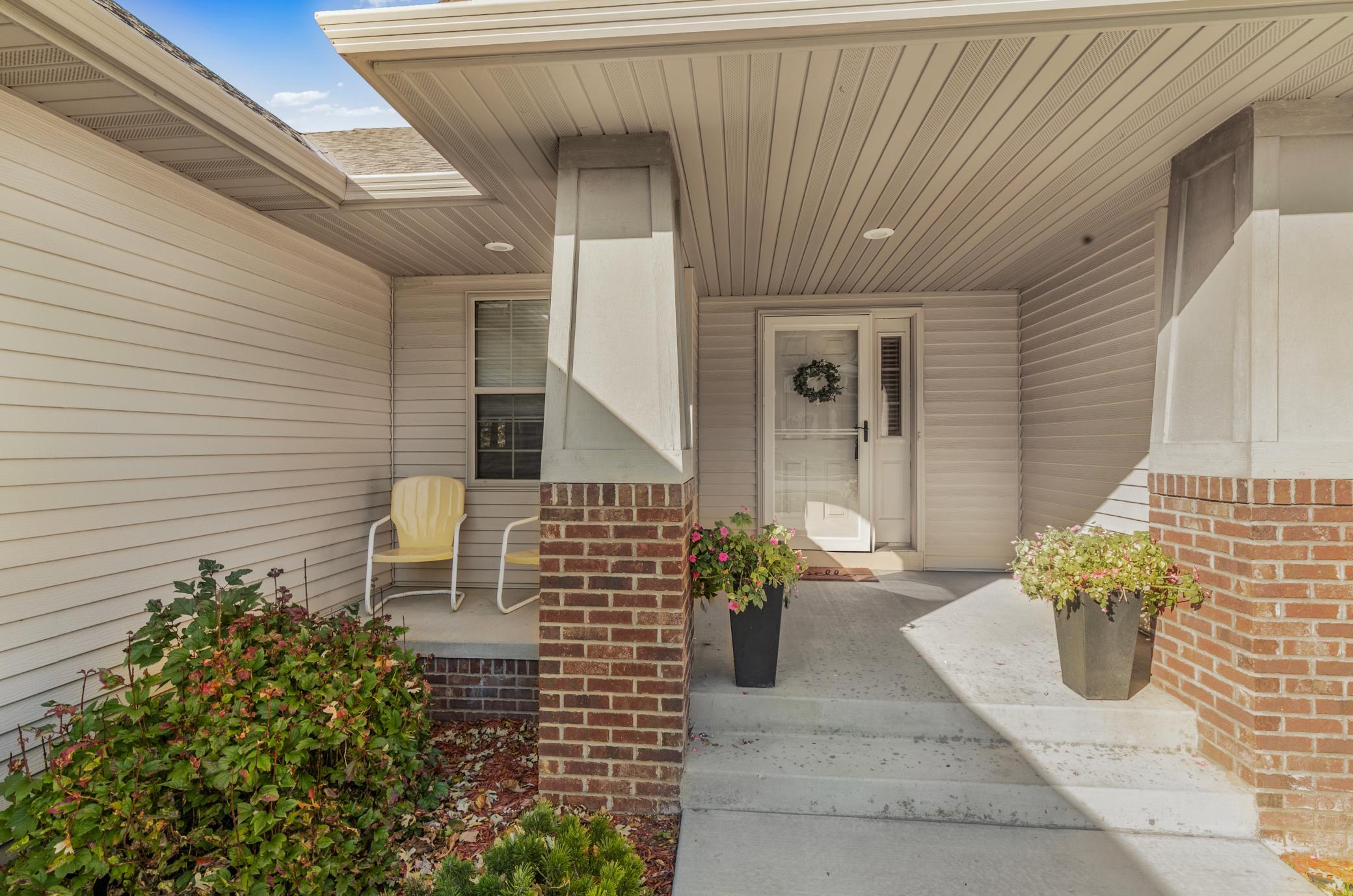 3615 Southridge Court