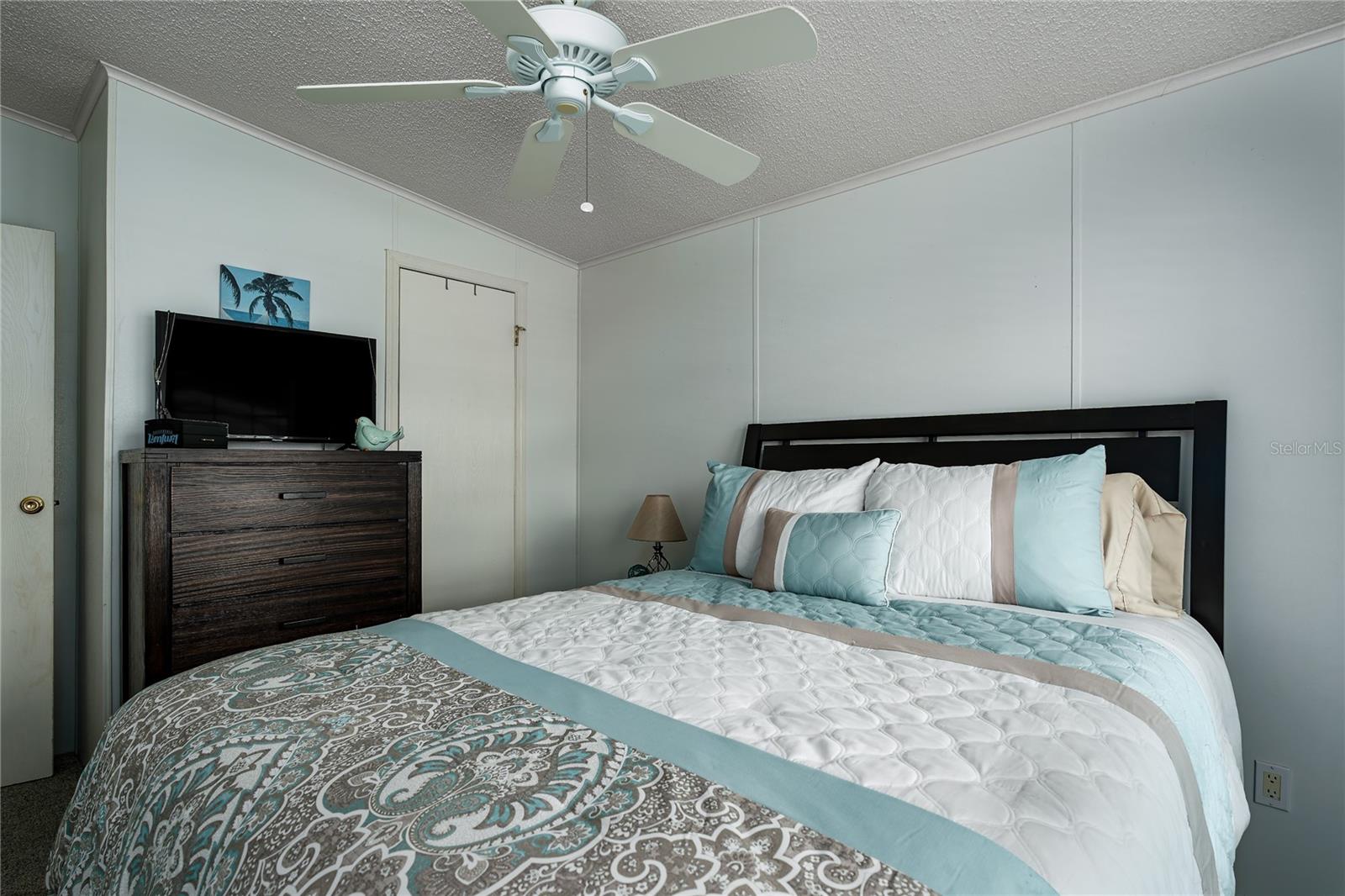 8523 Countess Avenue Circle