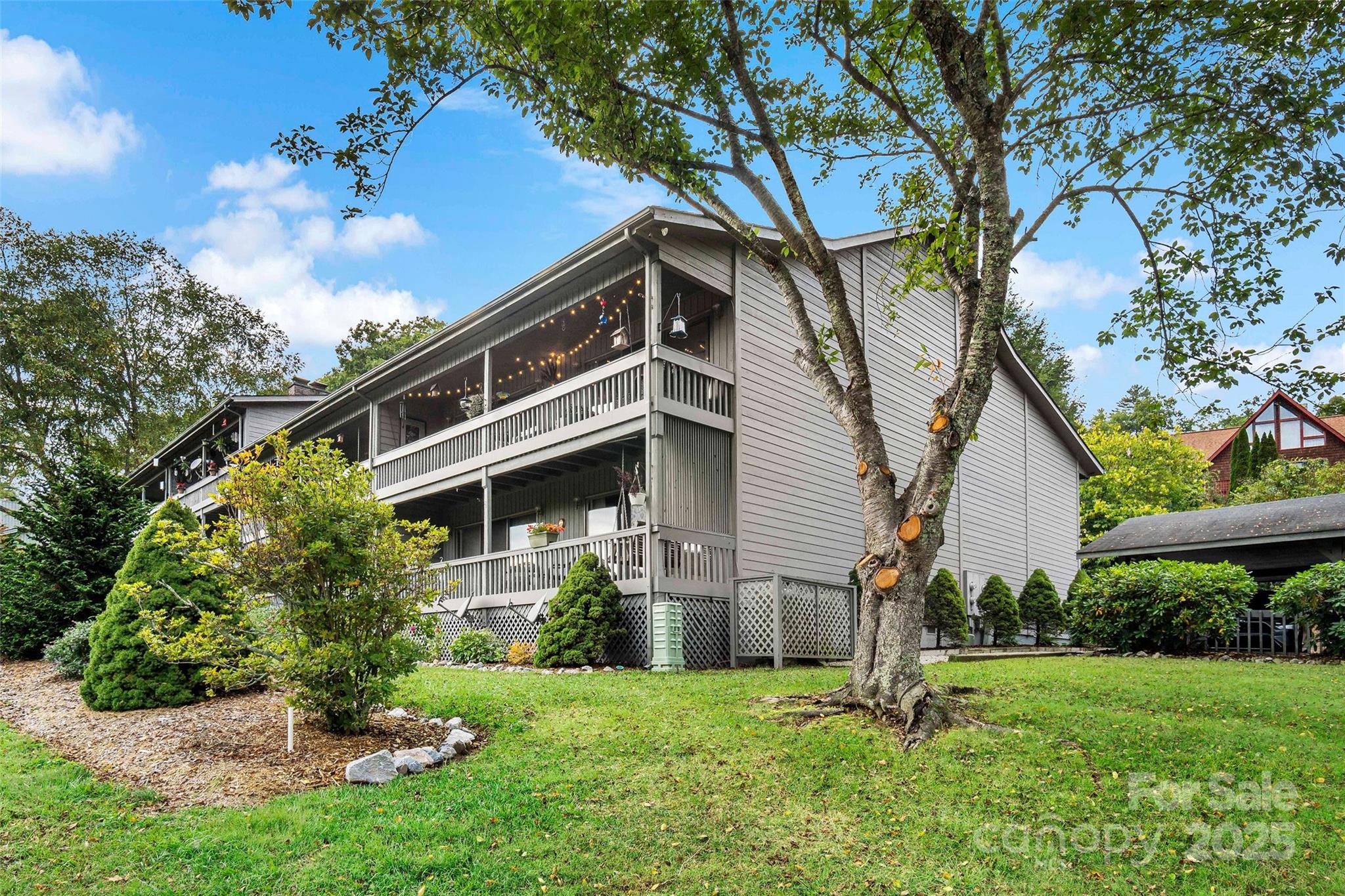 353 Fairway Lane B