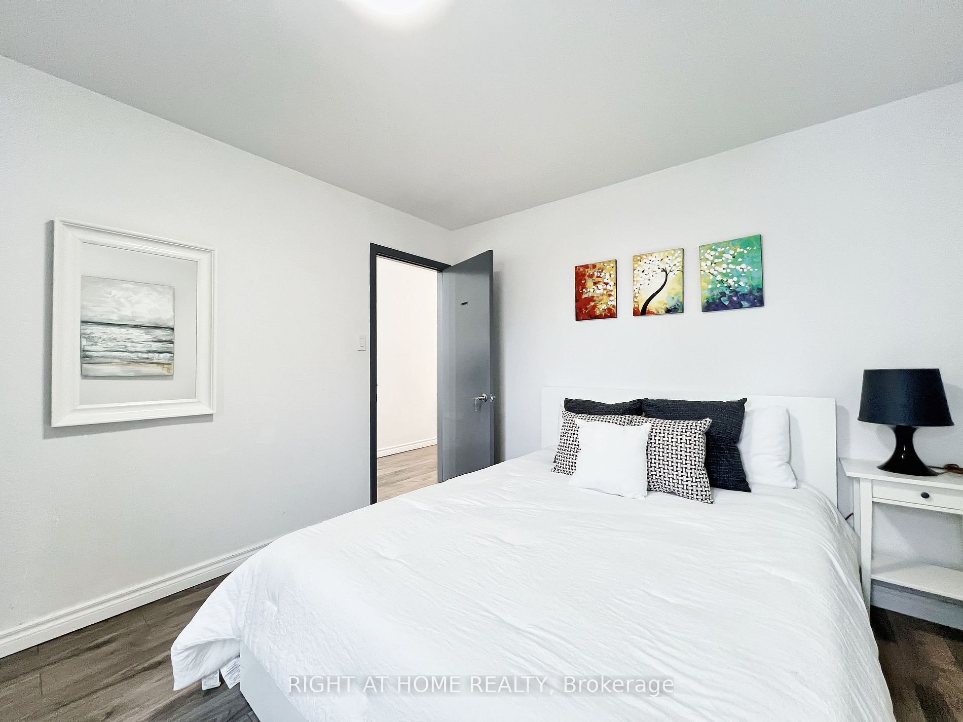28 Fennings St