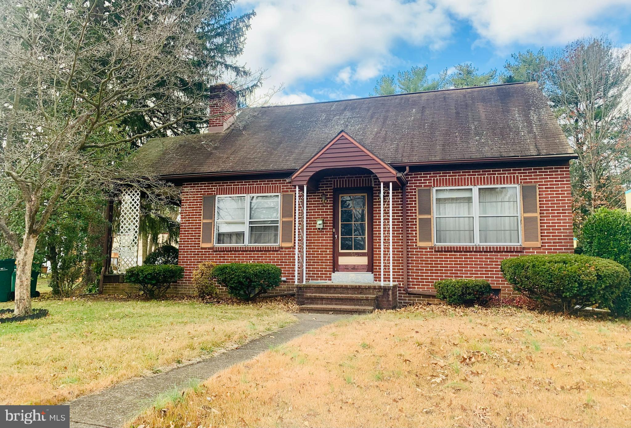 Did you ask Santa for a new home for Christmas......look no further.  Cute 4 bed/1 bath brick cape cod on 1/3 of an acre in Cumberland Valley S.D.  Home has hardwood floors, mahogany mantled fireplace, large flat lot.  Home currently has oil heat but natural gas is on the street.   Home sits in the heart of Hampden Township, close to restaurants, shopping and main highways.