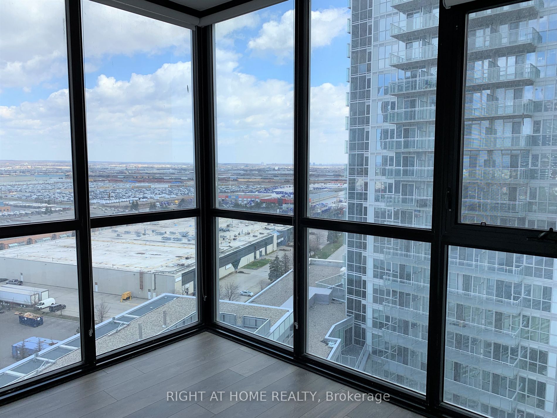 2916 Highway 7 Rd 1308