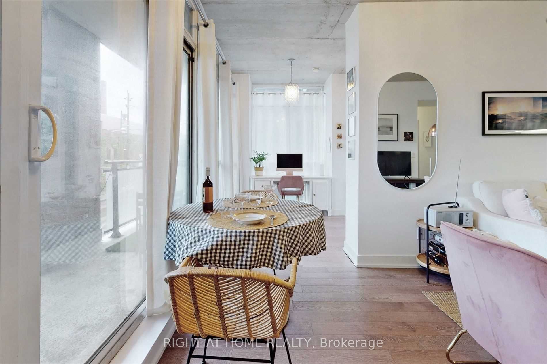 1190 E Dundas St 220