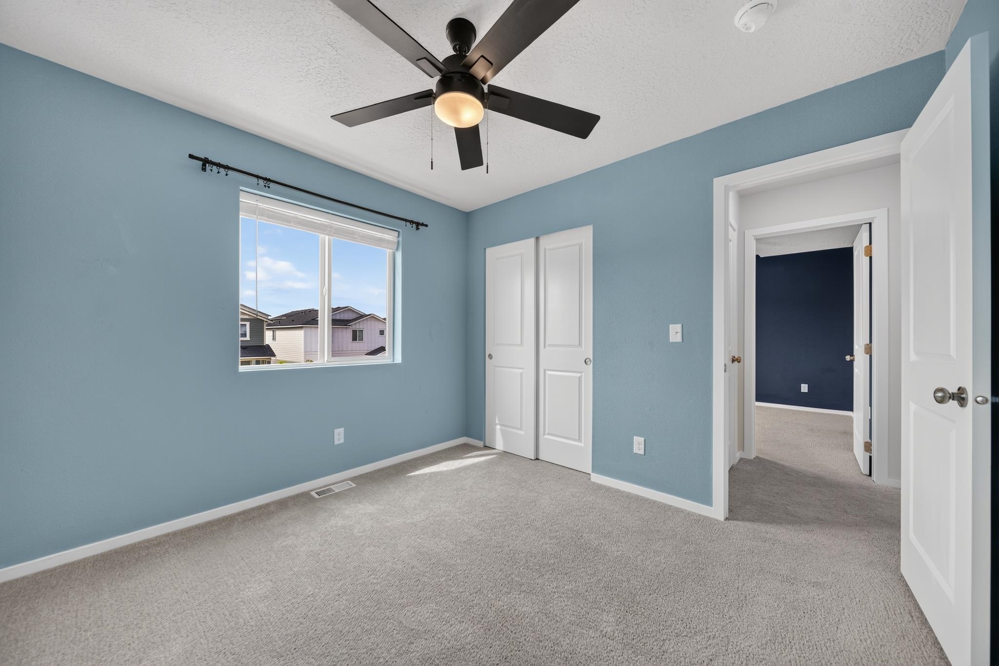 4440 W Bedford Ave