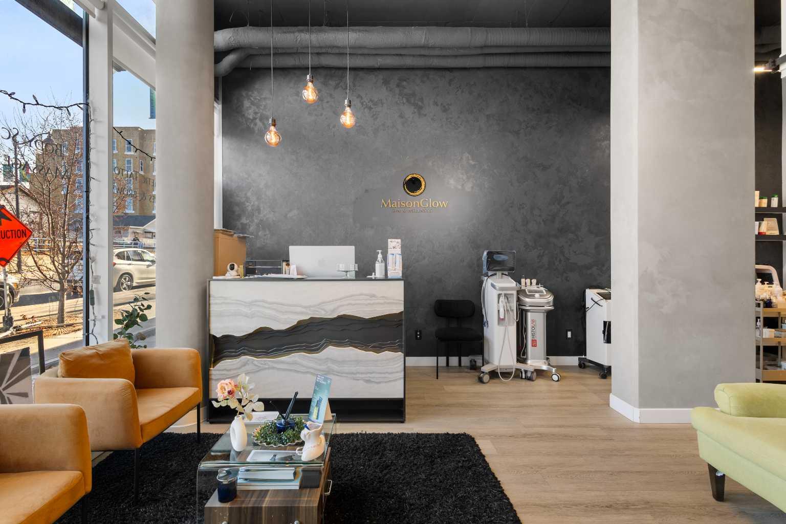 4539 Bowness Road NW