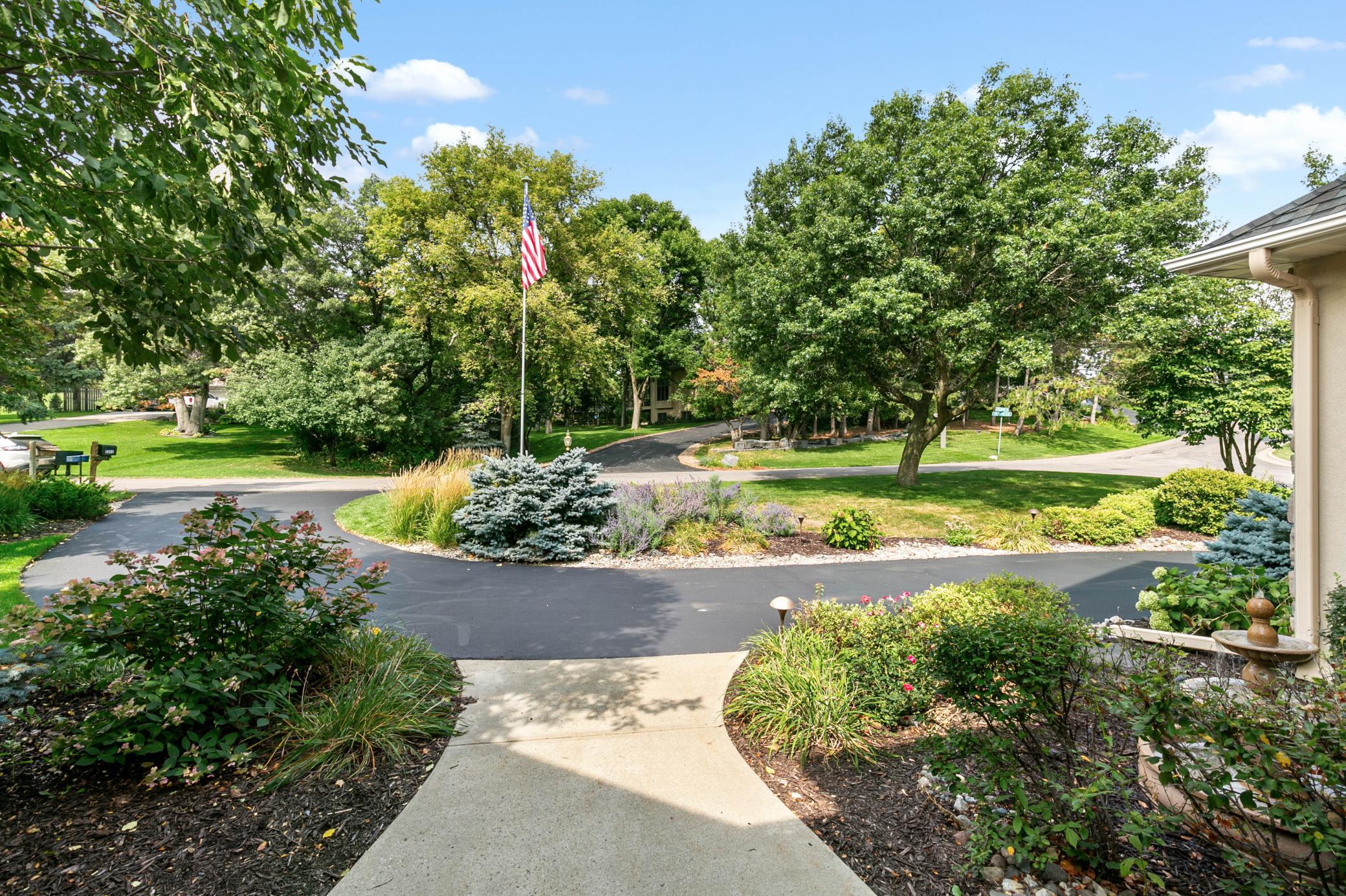 2255 Chelmsford Lane