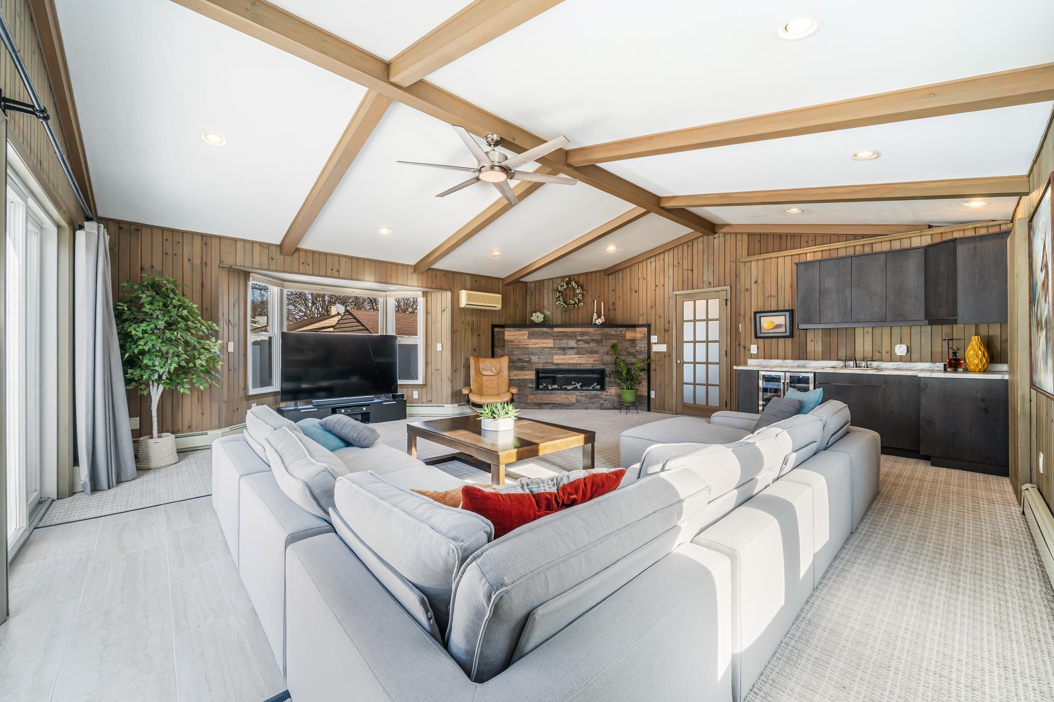 1608 Menominee Drive