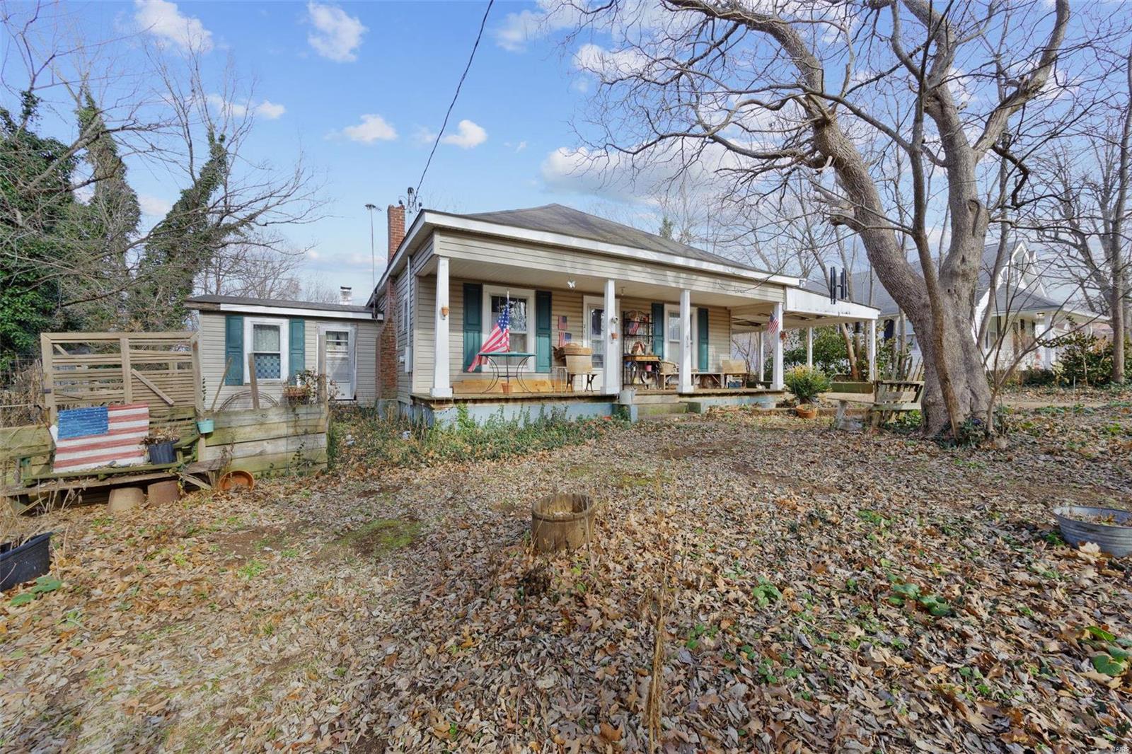 121 Alexander Street