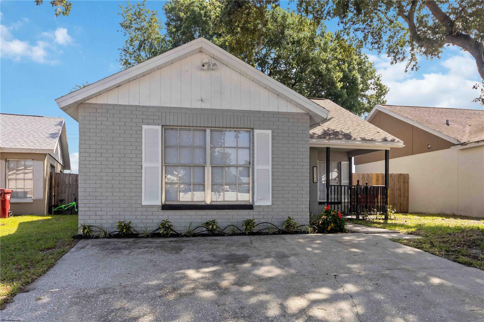 Welcome to this beautifully updated 2-bedroom, 2-bathroom home offering over 1,000 square feet of comfortable living space in Plant City. This move-in-ready property features numerous recent upgrades, including brand-new flooring throughout, fresh interior & exterior paint, updated cabinets, and a fully renovated kitchen with all new stainless steel appliances. Major system improvements provide peace of mind, including a new electrical panel and a new air conditioning system. The functional floor plan offers spacious living areas, comfortable bedrooms, and plenty of natural light. Enjoy the benefits of low HOA fees and no CDD, helping keep monthly costs affordable. Conveniently located near shopping, dining, schools, and major roadways, this home combines modern updates, value, and an excellent location. Don't miss this opportunity to own a beautifully refreshed home in the heart of Plant City.