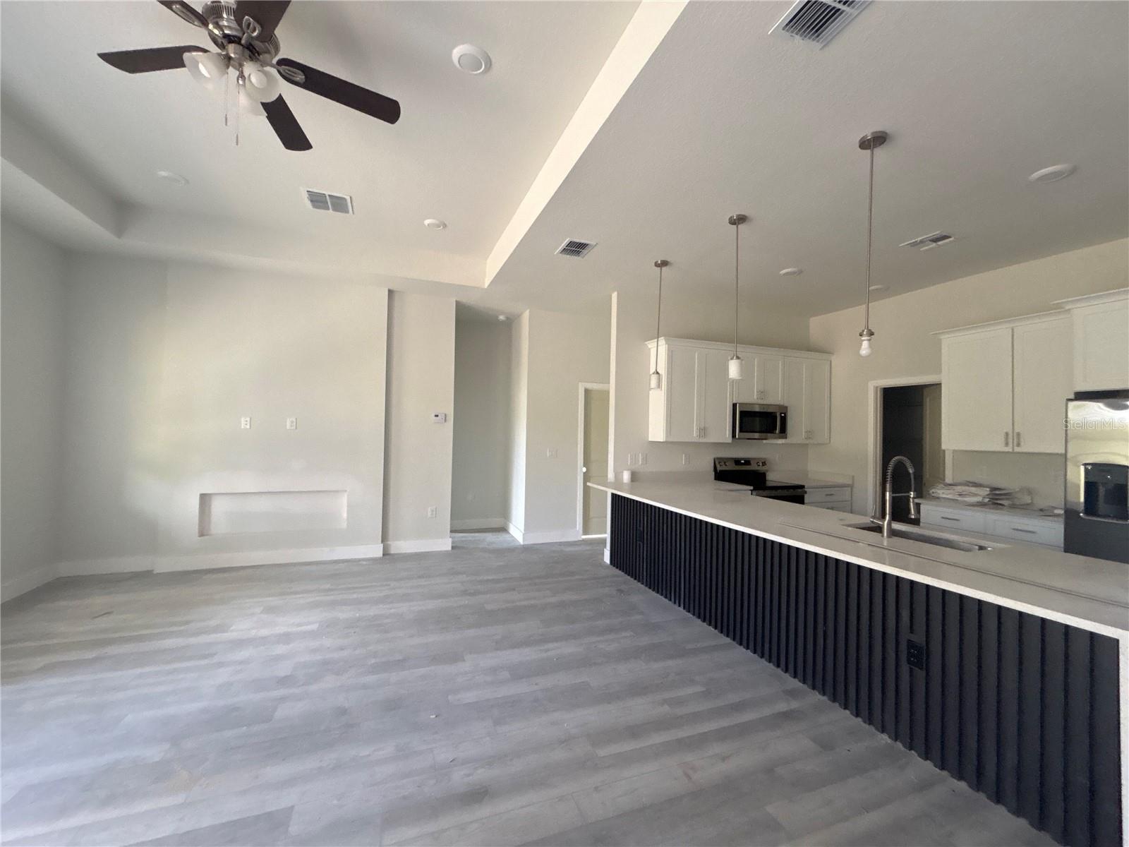5210 Redwood Terrace