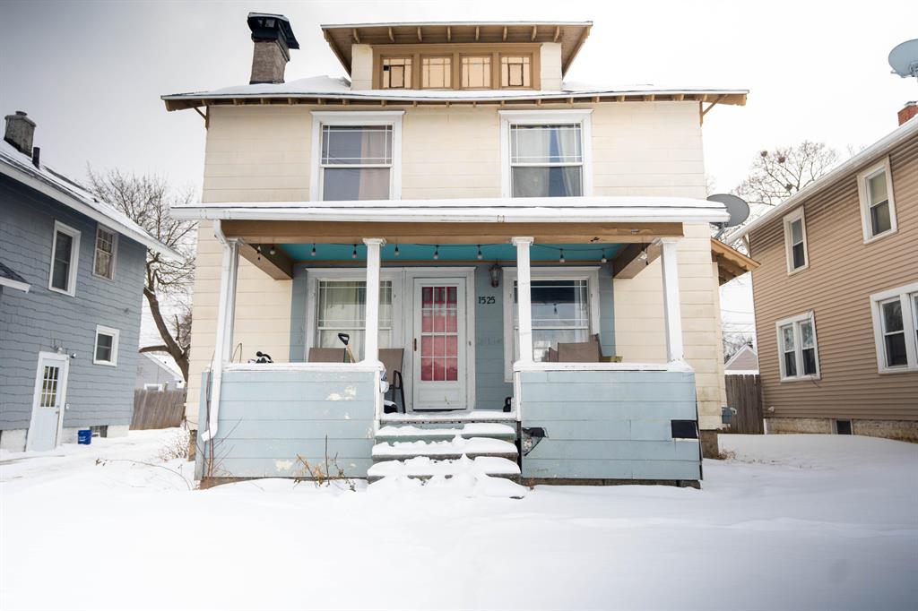 Investor special -- tenant-occupied single-family home with current rent of $850/month. Solid income in place. Classic home featuring a covered front porch and functional layout with spacious living and dining areas and three bedrooms. Property to be sold AS-IS. Tenant in place -- please do not disturb. Great opportunity for investors seeking a cash-flowing rental in a convenient West Lansing location near shopping, transit, and major routes.