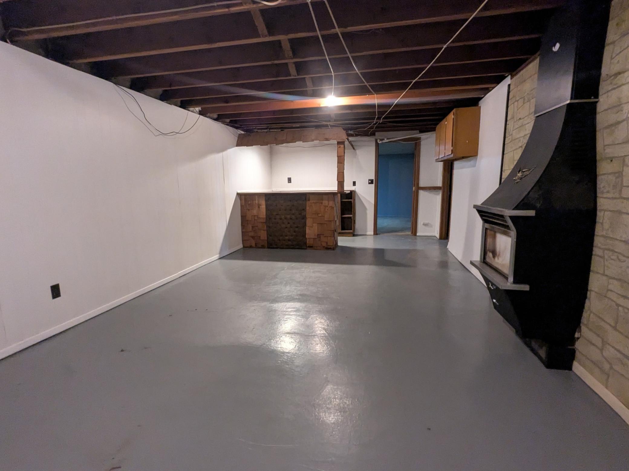 518 Sunrise Avenue