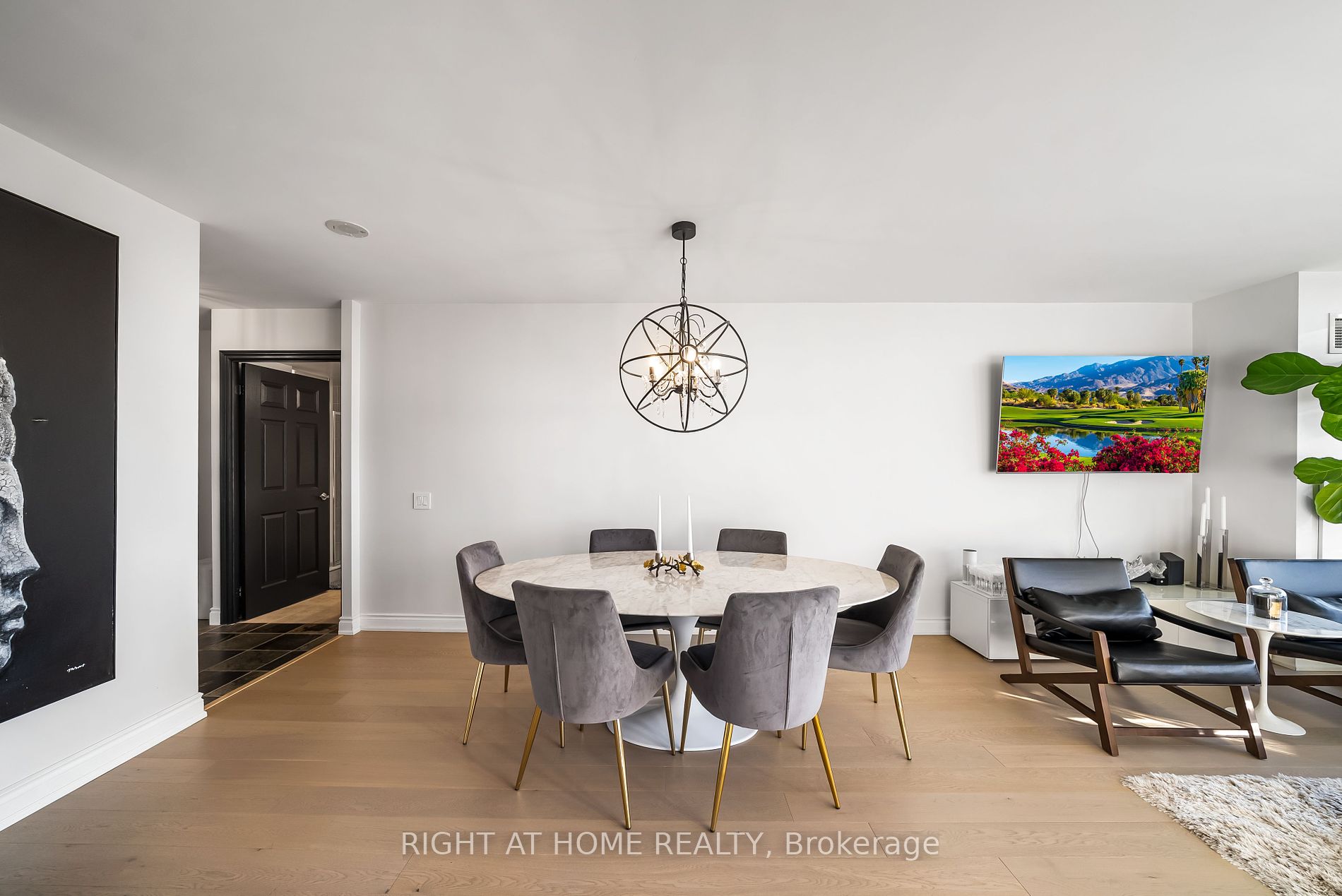 80 S Harrison Garden Blvd 1122