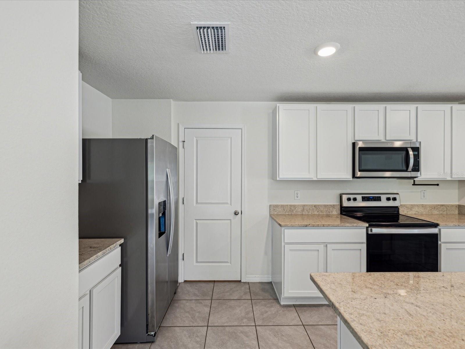 11792 White Willow Lane