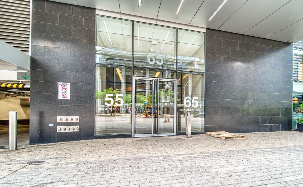 65 Bremner St 2204