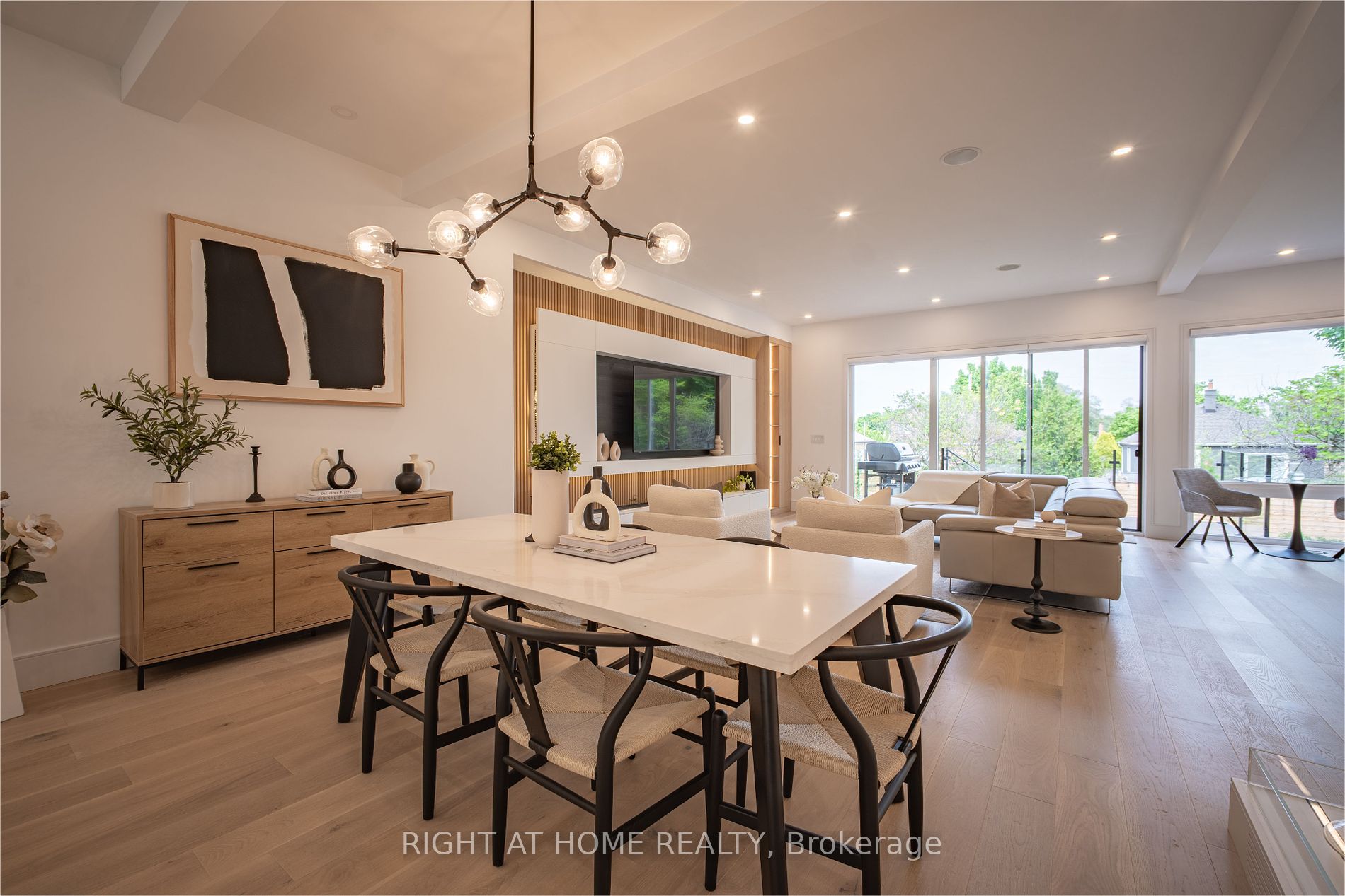 23 Chartwell Rd