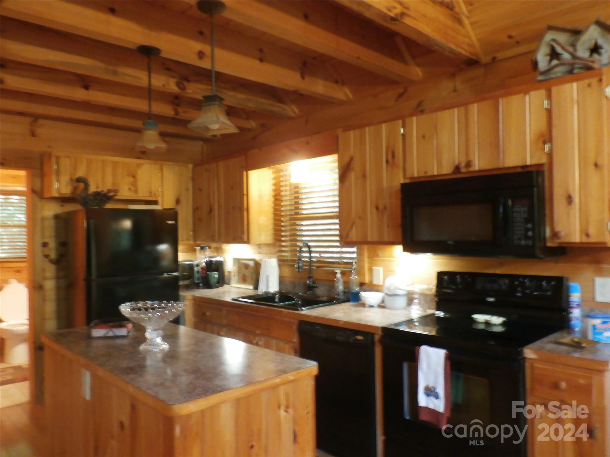 303 Laurel Ridge Drive