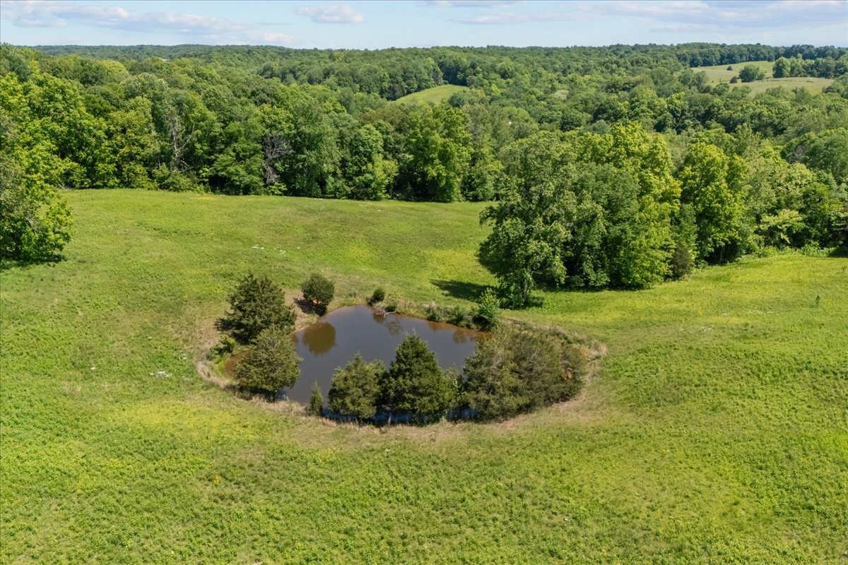 2440 Maple Grove Rd