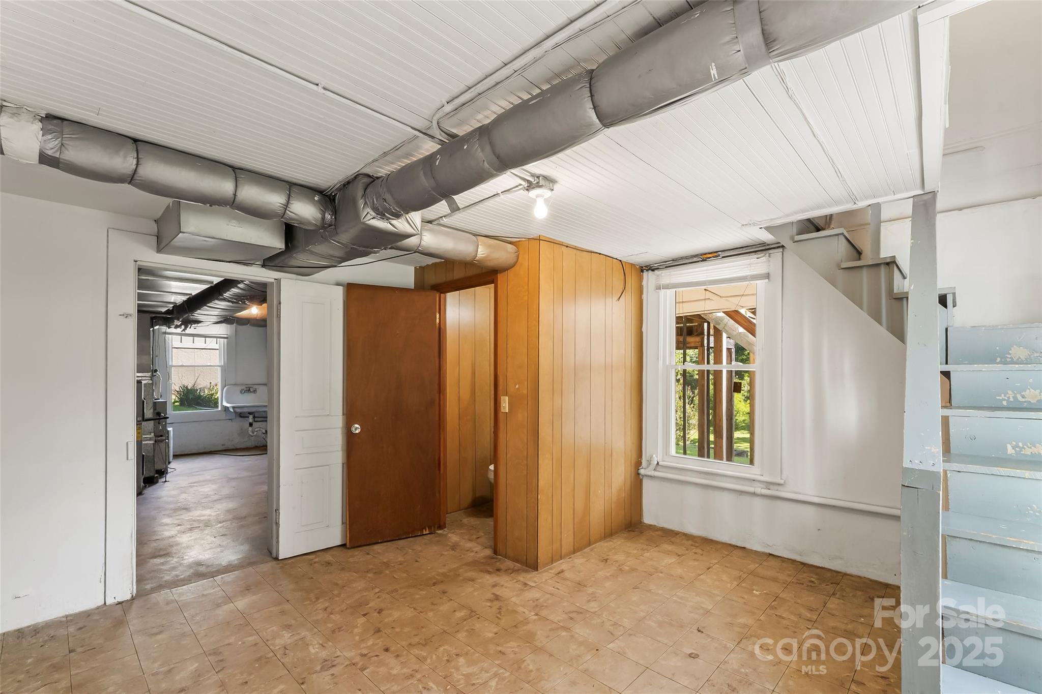 107 Burkemont Avenue