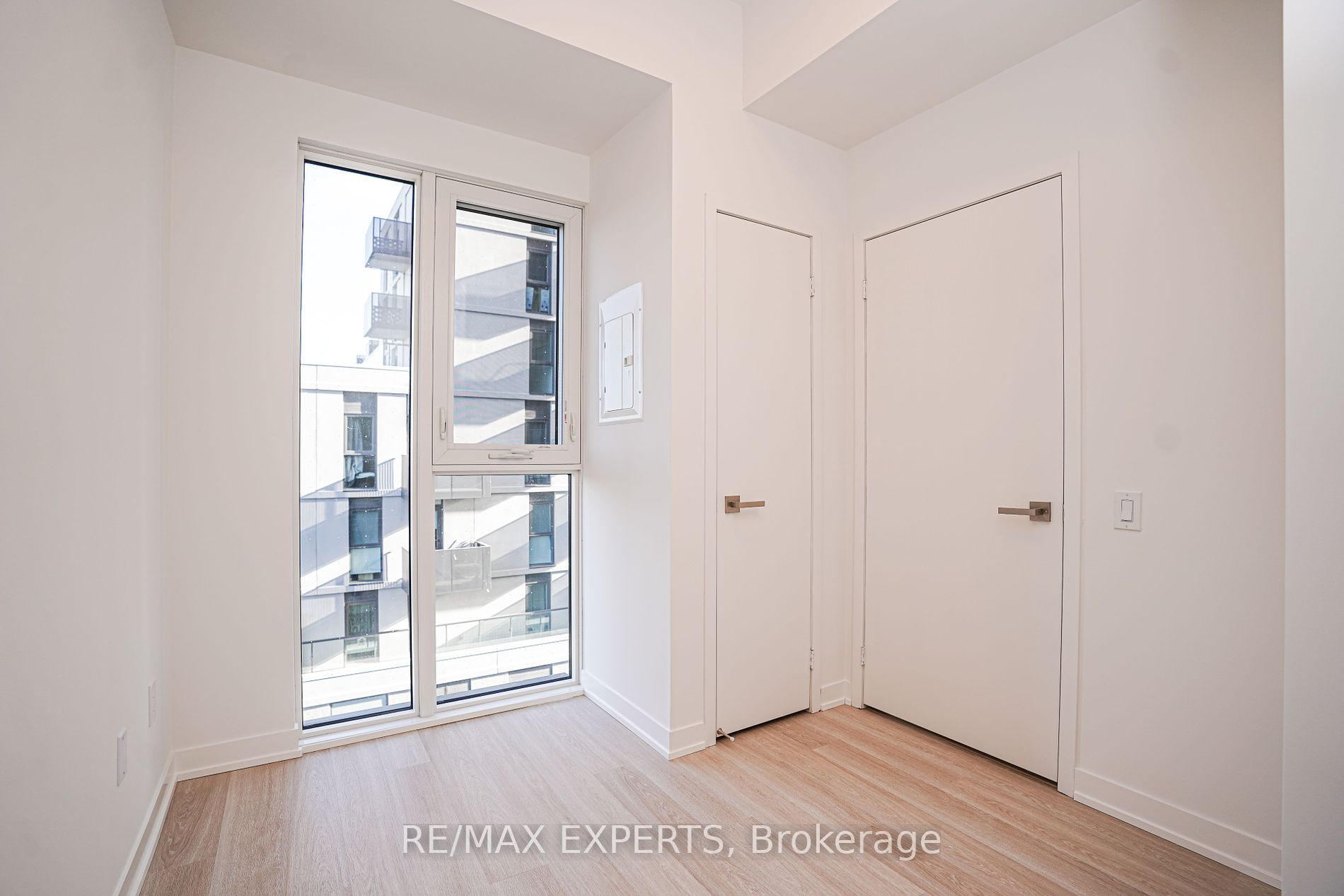 500 Wilson Ave 532