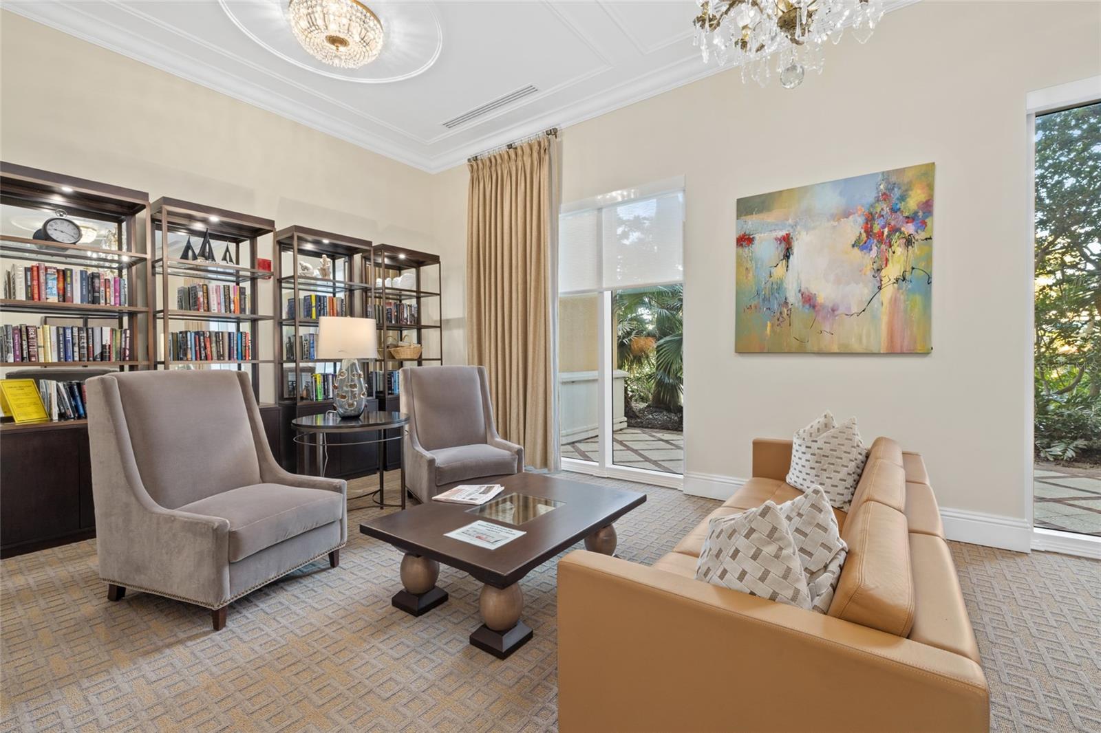 800 N Tamiami Trail 611