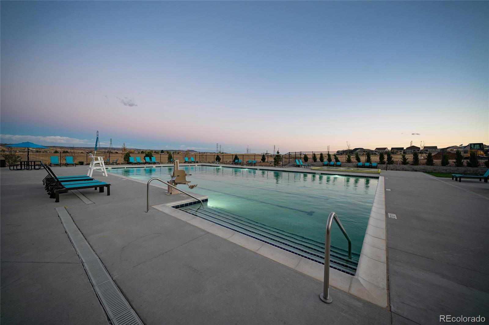 8940 Whiteclover Street