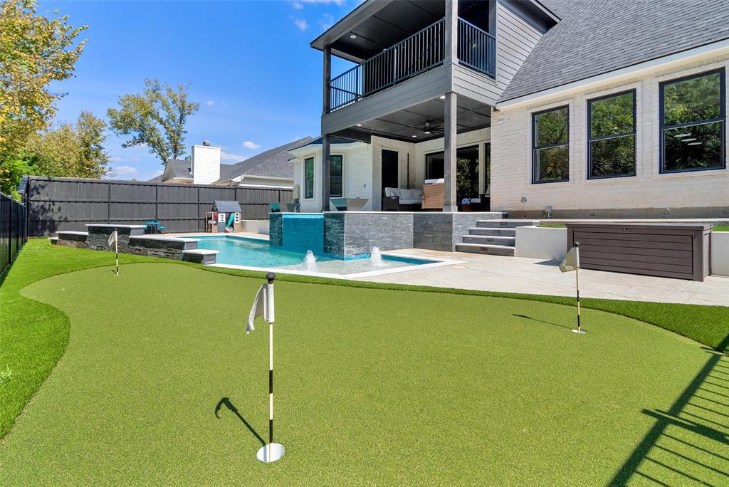 931 Waterloo Lake Drive