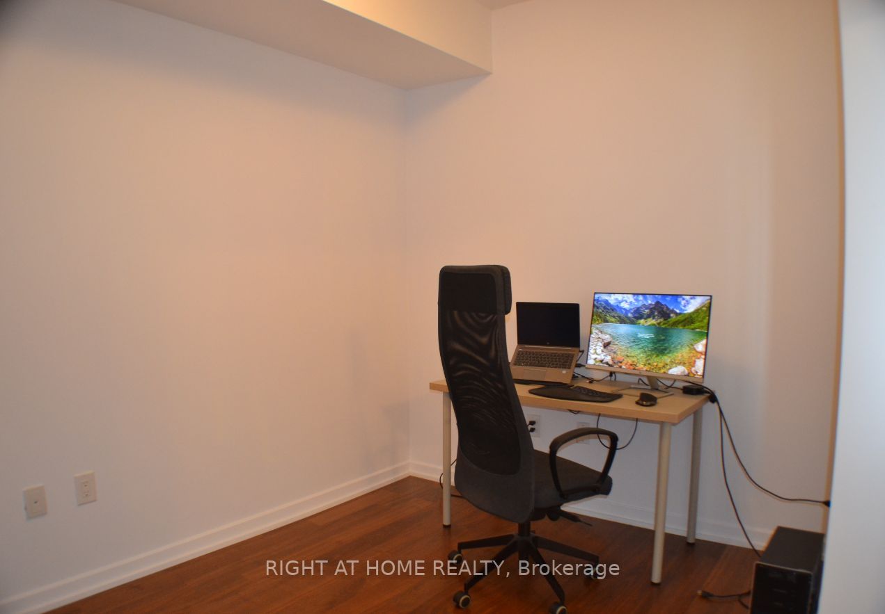 70 Forest Manor Rd 2907