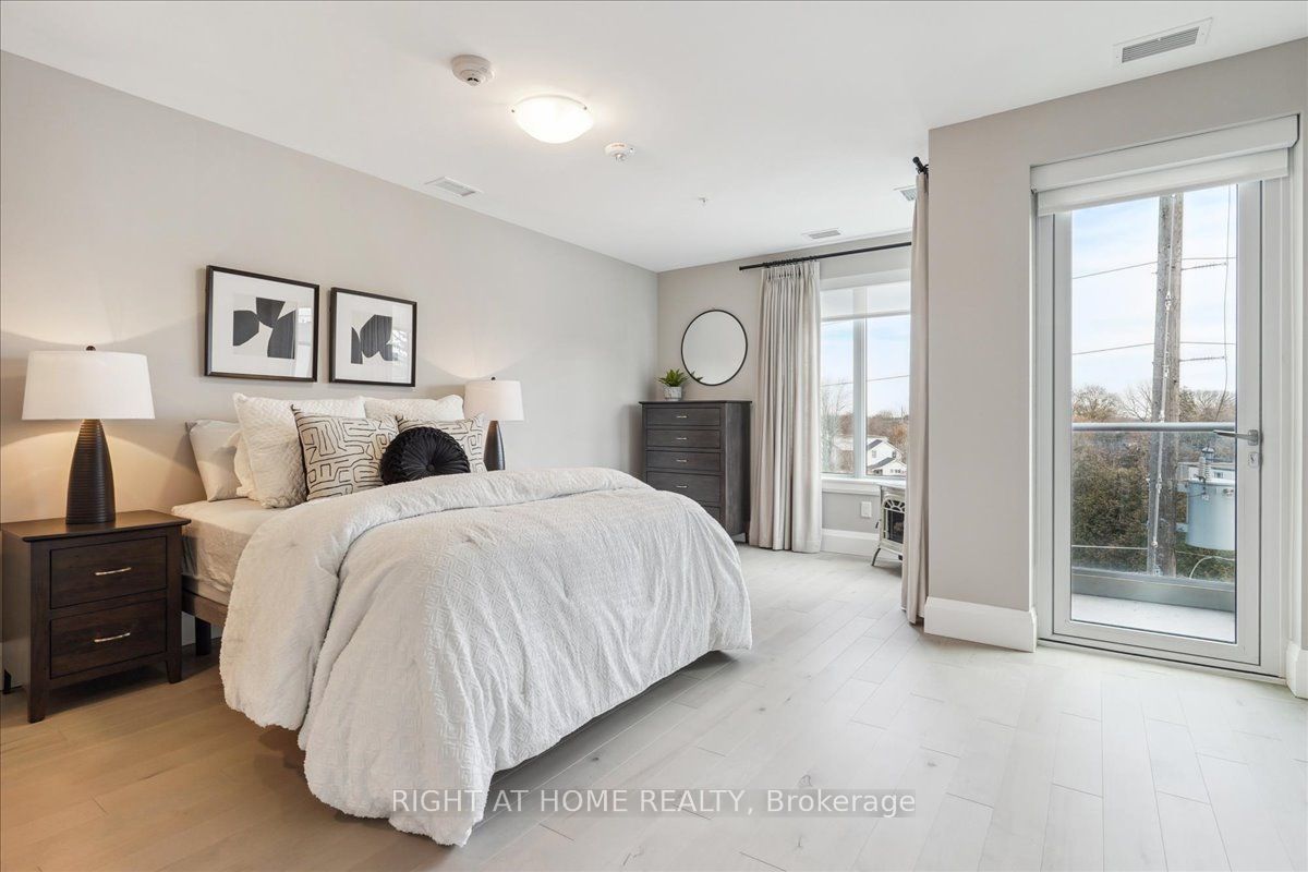 73 S Arthur St 101
